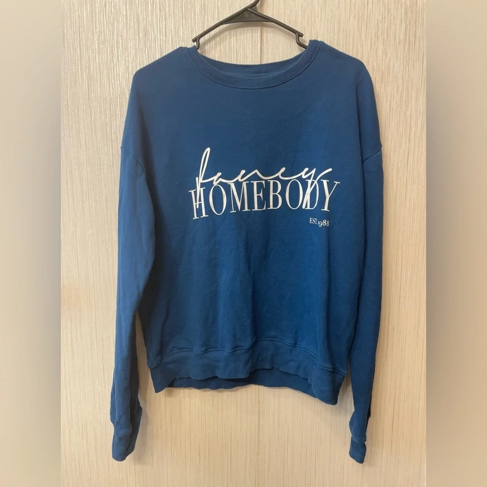 Fancy Homebody Matching Set - Blue Sweatshirt‎ & Shorts (Size M)